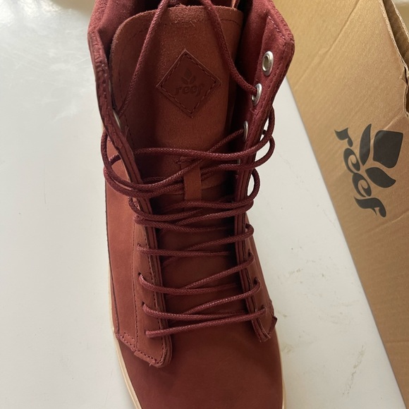 Reef Sneaker - Picture 4 of 6